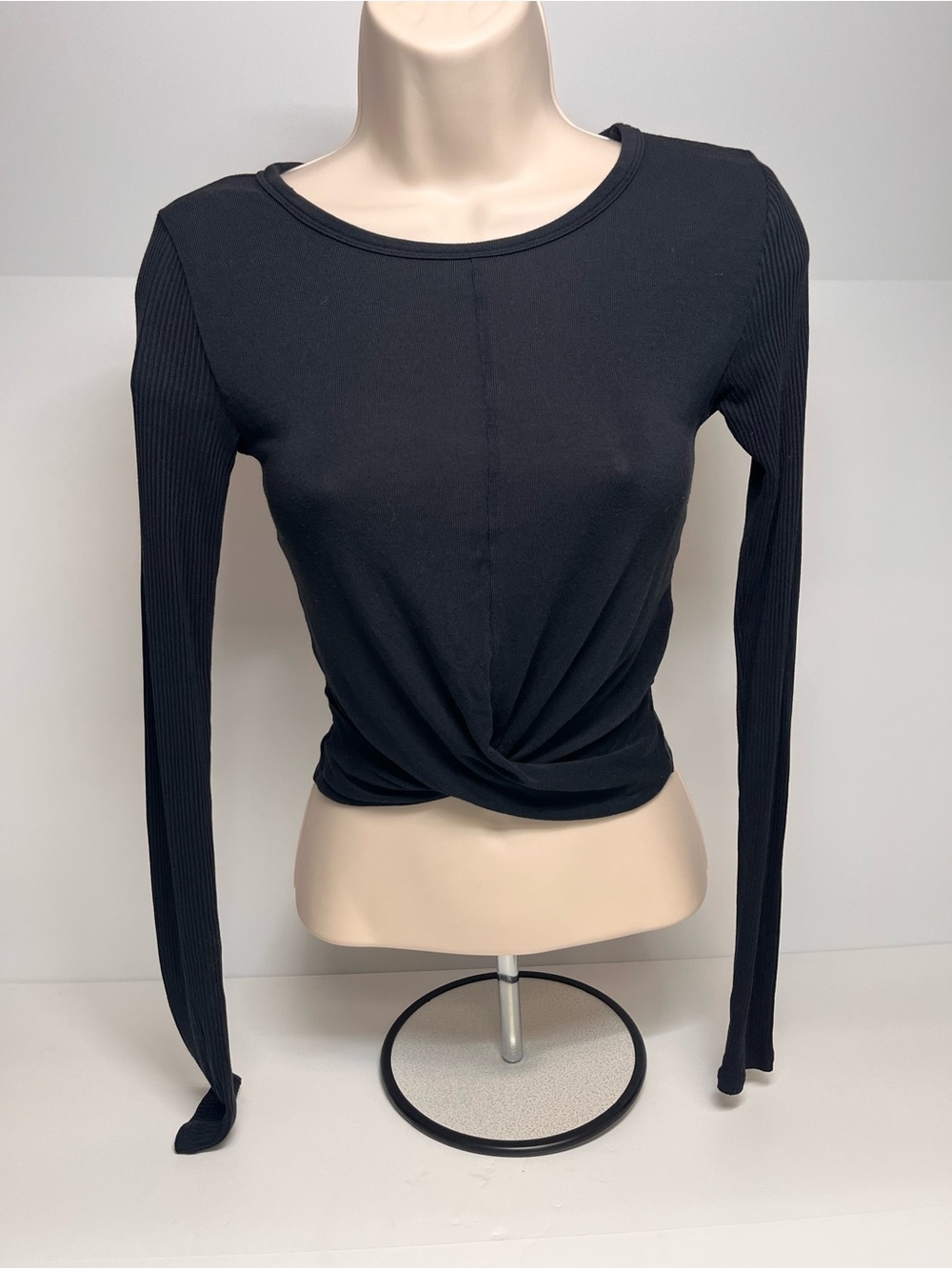 ALO Yoga Black Twist-Knot Long Sleeve Top